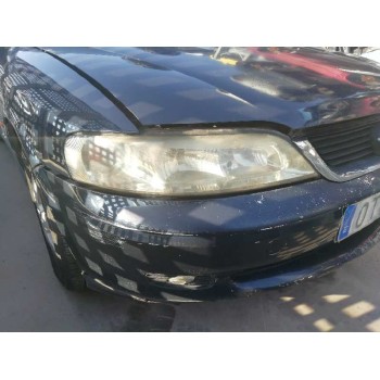 opel vectra b berlina del año 2001