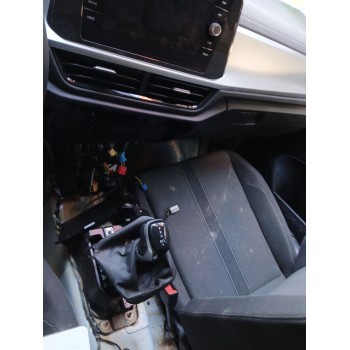 volkswagen t-roc (a11, d11) del año 2024