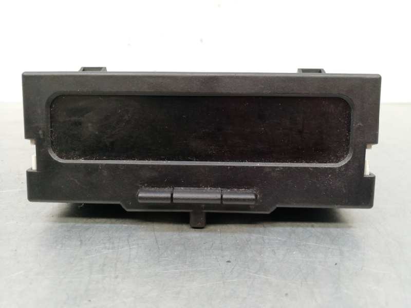 Recambio de display para renault megane ii berlina 5p authentique referencia OEM IAM 8200350498  