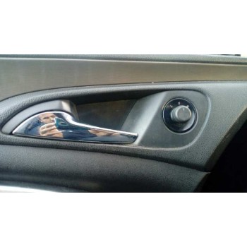 opel insignia berlina del año 2010