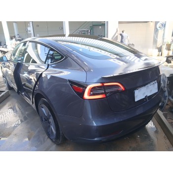 tesla model 3 del año 2023