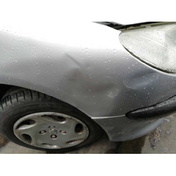 peugeot 206 berlina del año 1999