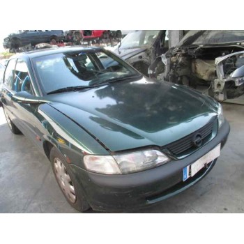 opel vectra b berlina del año 1999