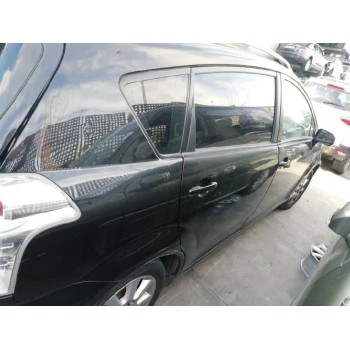 toyota corolla verso (r1) del año 2004