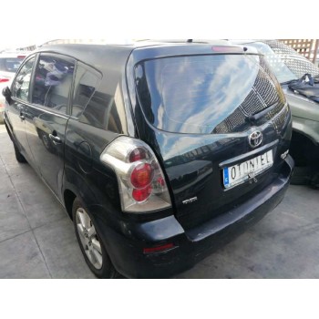 toyota corolla verso (r1) del año 2004