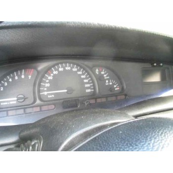 opel vectra b berlina del año 1999