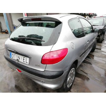 peugeot 206 berlina del año 1999