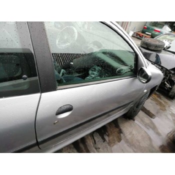 peugeot 206 berlina del año 1999