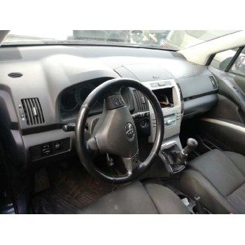 toyota corolla verso (r1) del año 2004