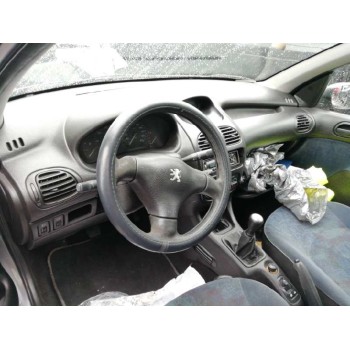 peugeot 206 berlina del año 1999