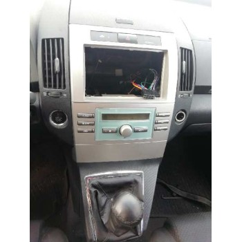 toyota corolla verso (r1) del año 2004