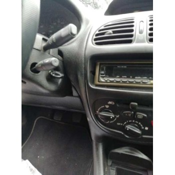 peugeot 206 berlina del año 1999