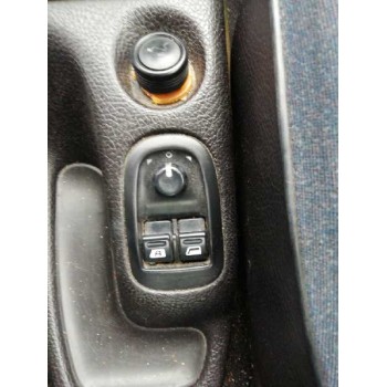 peugeot 206 berlina del año 1999