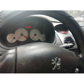 peugeot 206 berlina del año 2005