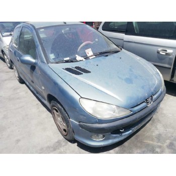 peugeot 206 berlina del año 2000