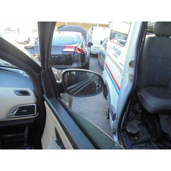 lancia ypsilon (402) del año 2013