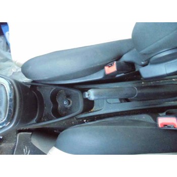 lancia ypsilon (402) del año 2013