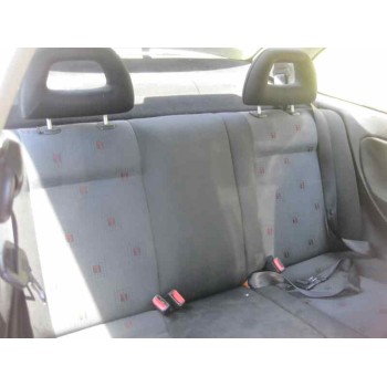 seat cordoba berlina (6k2) del año 2001