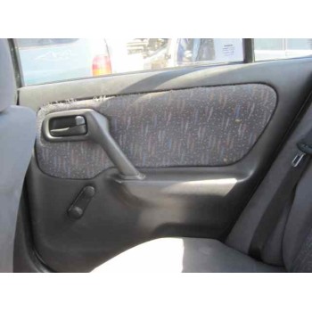 nissan primera berlina (p11) del año 1998