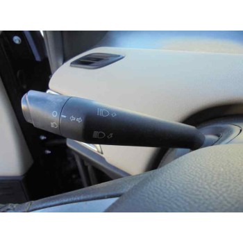 lancia ypsilon (402) del año 2013