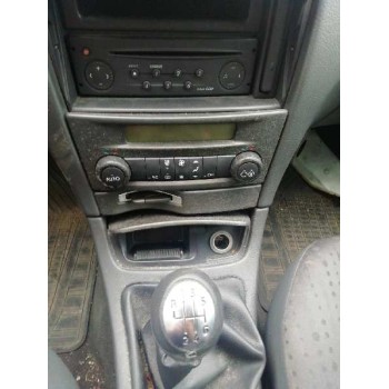 renault laguna ii (bg0) del año 2004