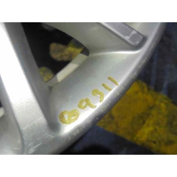 lancia ypsilon (402) del año 2013