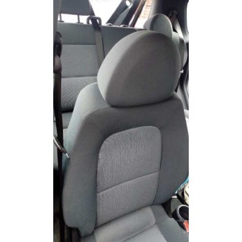 mitsubishi colt berlina 5 (z30a) del año 2006