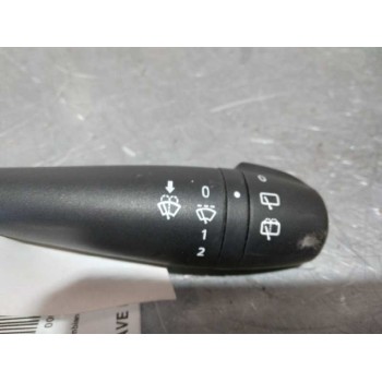 Recambio de mando limpia para dacia sandero ambiance referencia OEM IAM E10670223  