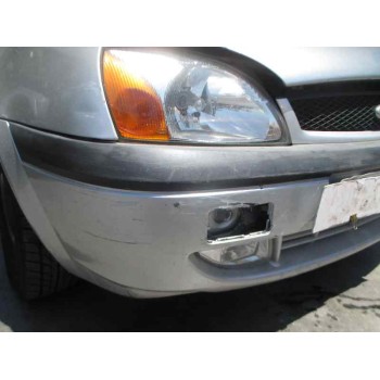 ford fiesta berlina (dx) del año 2001