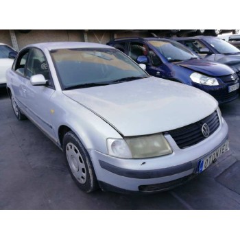 volkswagen passat berlina (3b2) del año 1999