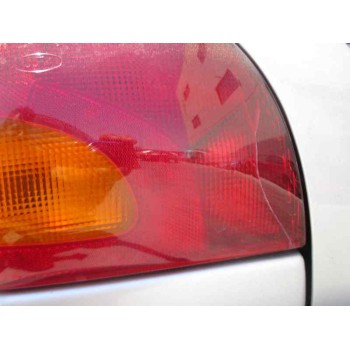 ford fiesta berlina (dx) del año 2001