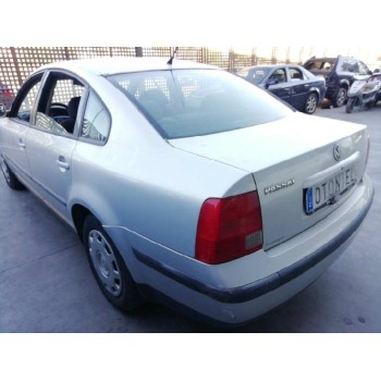 volkswagen passat berlina (3b2) del año 1999