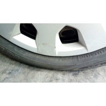 mitsubishi colt berlina 5 (z30a) del año 2006