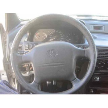 mitsubishi santamo (hyundai) del año 2001