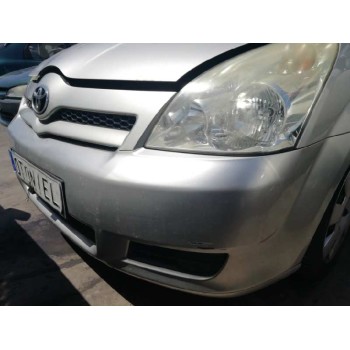 toyota corolla verso (r1) del año 2004