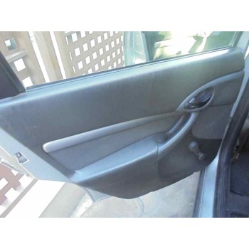 ford focus berlina (cak) del año 1999