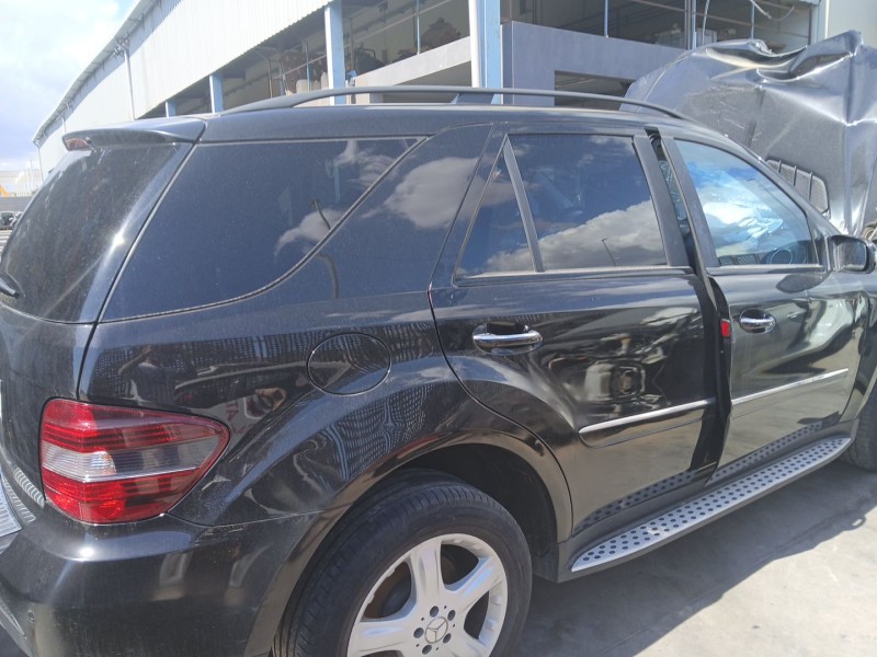 MERCEDES-BENZ CLASE M (W164)