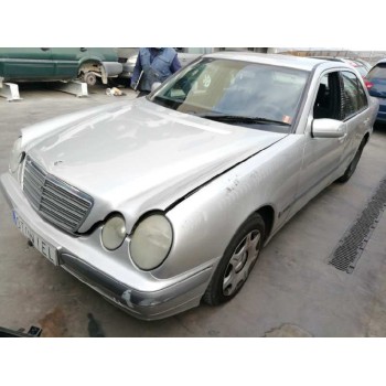 mercedes-benz clase e (w210) berlina diesel del año 2002