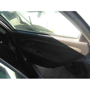 volvo s40 berlina del año 2000