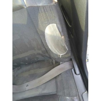 volvo s40 berlina del año 2000