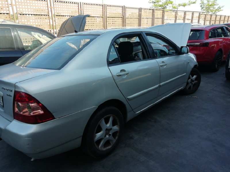 toyota corolla (e12) del año 2006