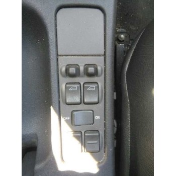 volvo s40 berlina del año 2000