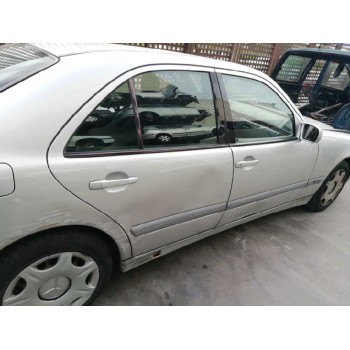 mercedes-benz clase e (w210) berlina diesel del año 2002