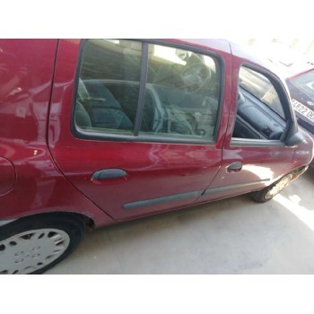 renault clio ii fase i (b/cbo) del año 2000