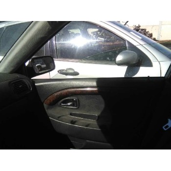 volvo s40 berlina del año 2000