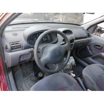 renault clio ii fase i (b/cbo) del año 2000