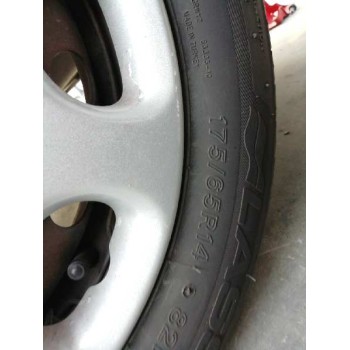 peugeot 206 berlina del año 2005