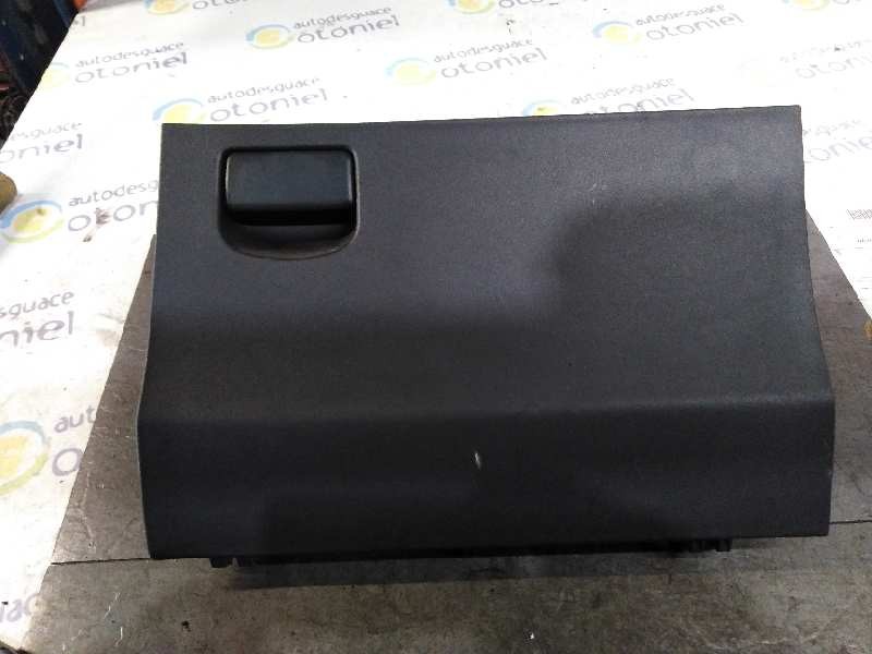 Recambio de guantera para toyota yaris active referencia OEM IAM   