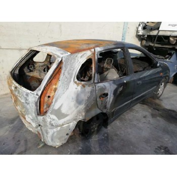 nissan almera tino (v10m) del año 2006