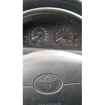 toyota corolla (e11) del año 1999